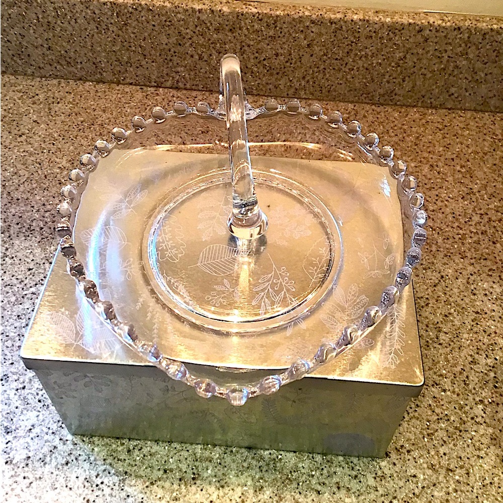 VINTAGE CANDLEWICK HEART SHAPE DISH